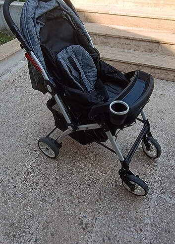 4BABY MARKA BEBEK ARABASI 