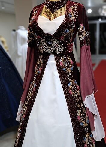 Bordo bindallı