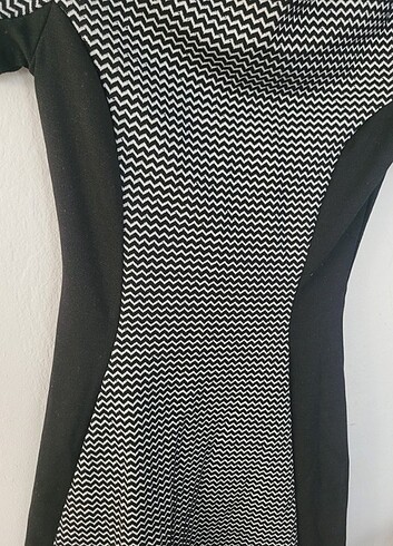s Beden siyah Renk H&M beli ince gösteren elbise