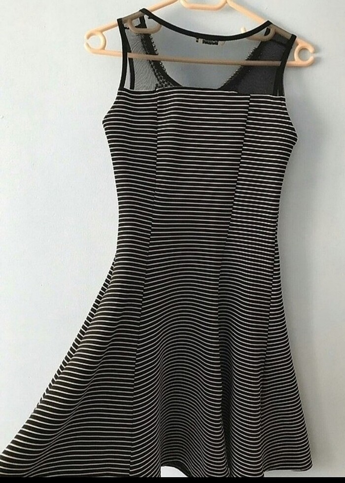 Çizgili elbise - Görsel 2