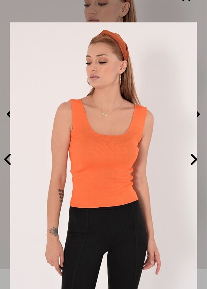 Kare yaka kalın askılı bluz - Görsel 2