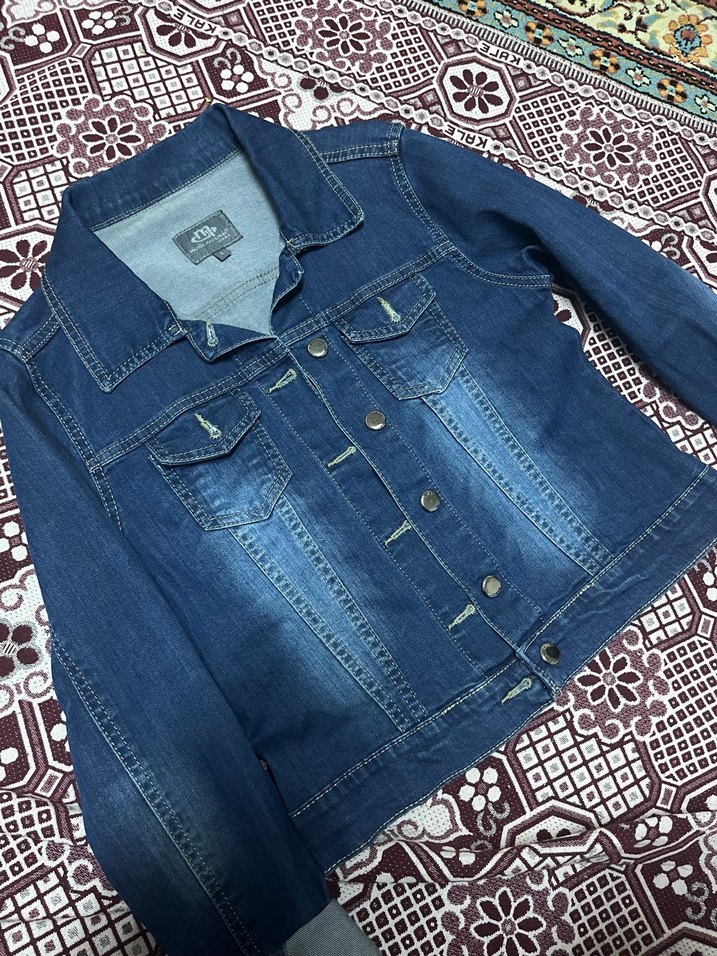 Düğmeli Lacivert Kısa Kollu Denim Ceket - Görsel 3