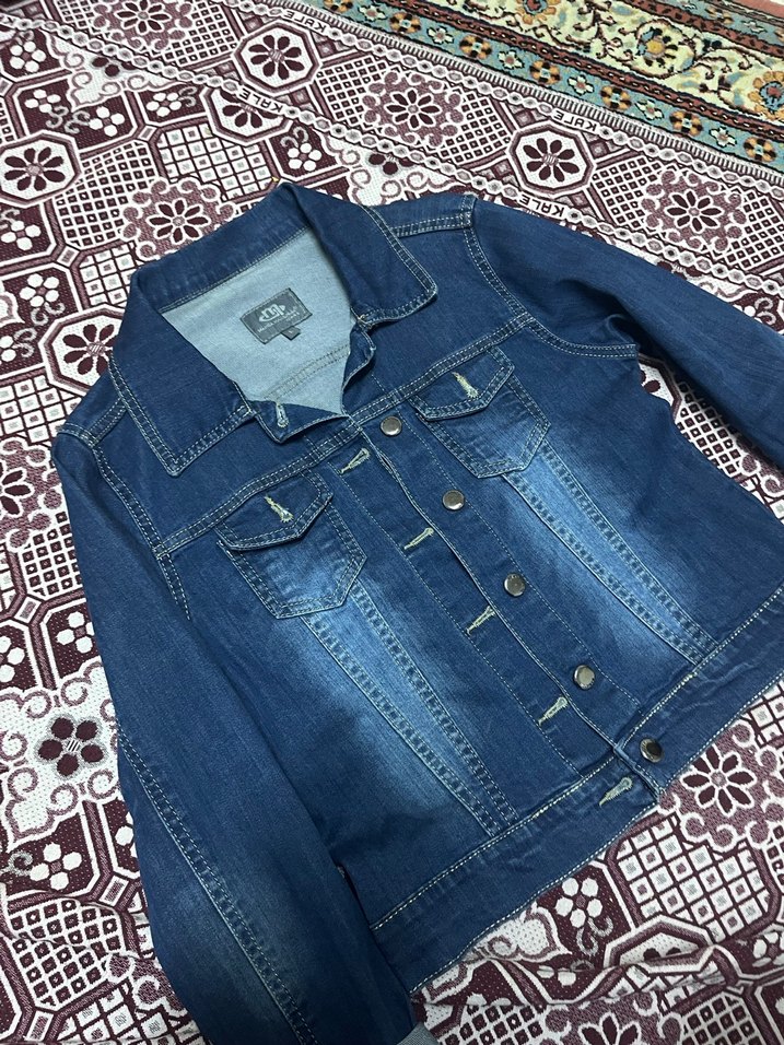 Düğmeli Lacivert Kısa Kollu Denim Ceket - Görsel 2