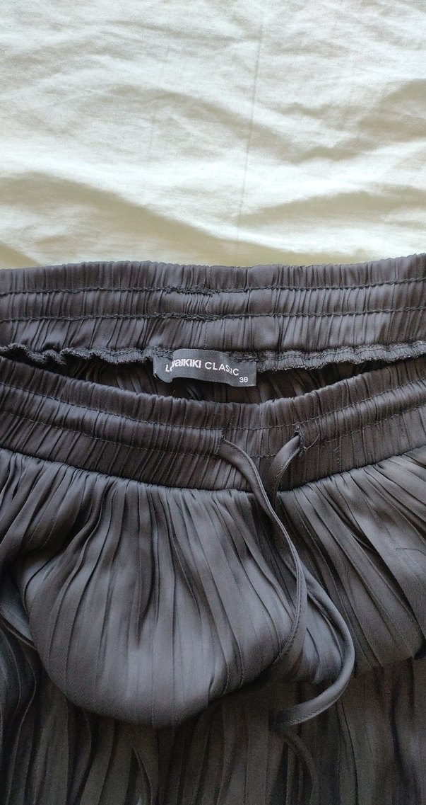 siyah Kadın Uzun Keten Piliseli Etek - Görsel 2