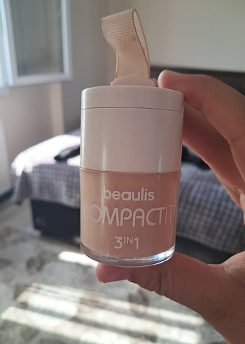 Beaulis Compactit 3in1 Beige Fondöten