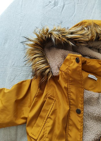 Sarı Midi Kadın Mont Kürklü Kapüşonlu - Görsel 2