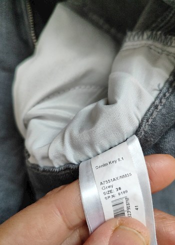 Gri Rahat Kesim Midi Denim Kadın Jean - Görsel 3