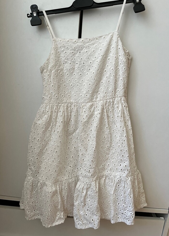 Beyaz elbise - Görsel 2