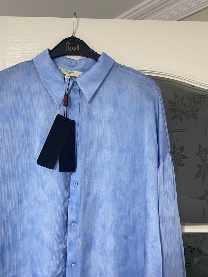 Mavi Bağlama Desenli Düğmeli Kadın Gömlek - Görsel 2