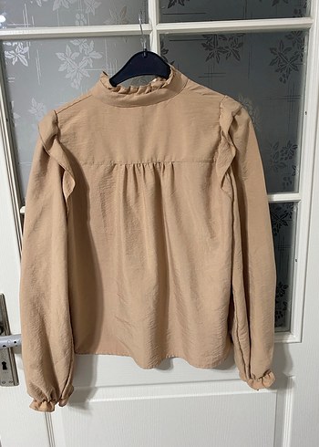 Bej Fırfırlı Uzun Kollu Keten Gömlek - Görsel 2