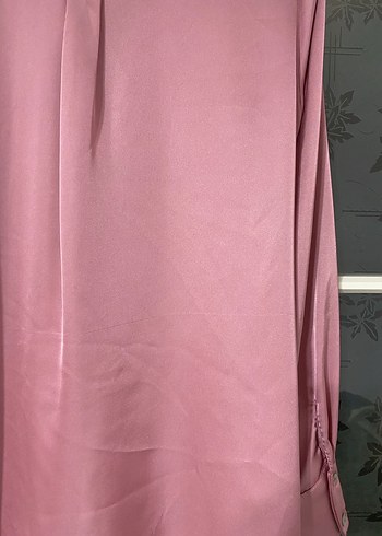 Pembe Saten Düğmeli Uzun Kollu Kadın Gömlek - Görsel 3