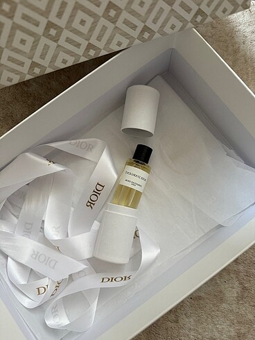 Beden Renk Dior mini parfüm 7 ml?????????