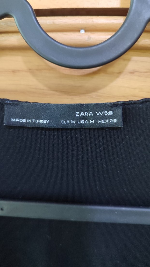 ZARA SİYAH PİLİLİ KUMAŞ ELBİSE - Görsel 3