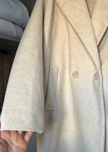 Pull and Bear Bej Renkli Uzun Kaban