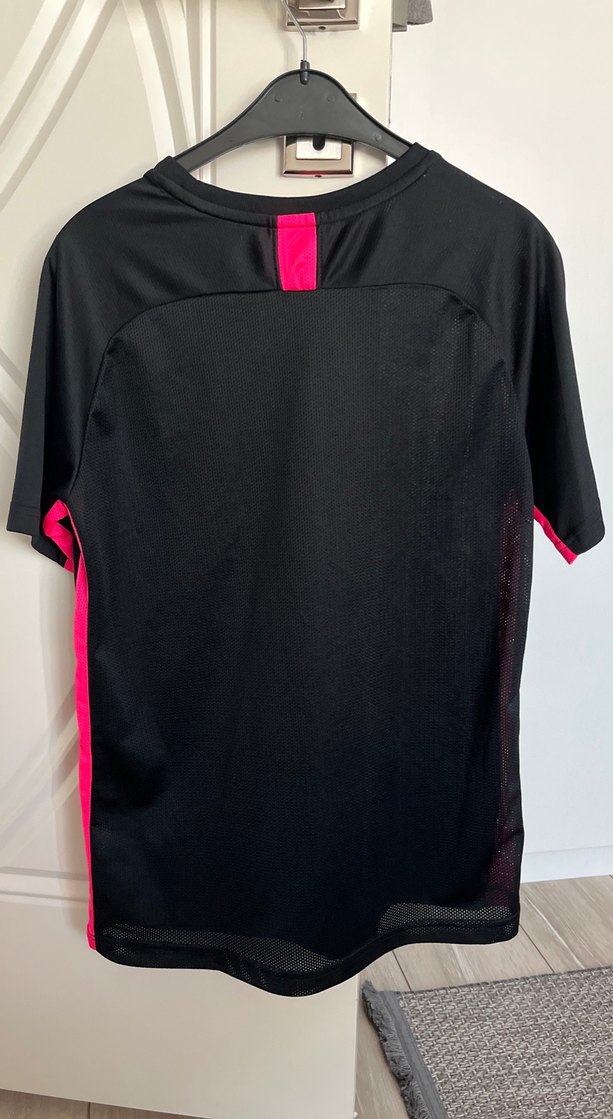 Nike Kız Çocuk Siyah Pembe Kısa Kollu Tişört Spor - Görsel 3