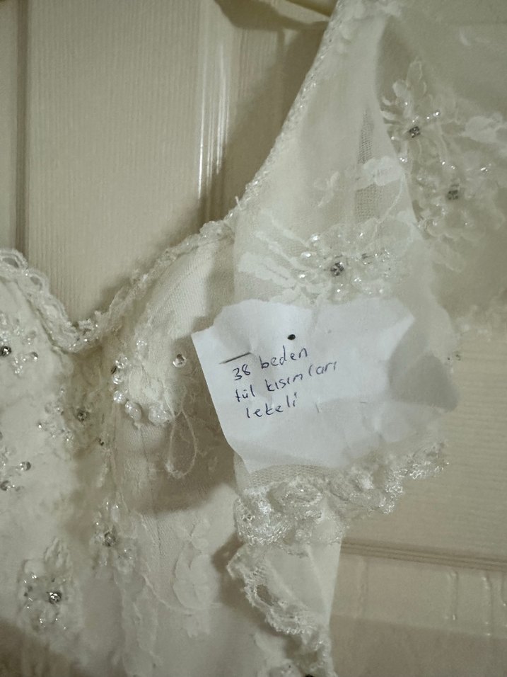 V Yaka Beyaz Denizkızı Gelinlik - Görsel 3