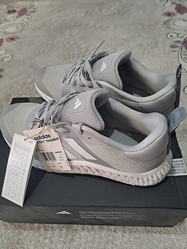 Adidas ayakkabı sıfır hiç giyilmedi - Görsel 2