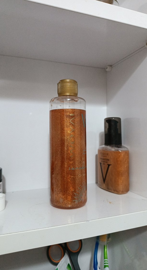 Bronz ışıltılı vücut spreyi duş jeli - Görsel 2