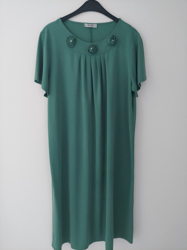 YAKASI ÇİÇEK MOTİFLİ YEŞİL ELBISE - Görsel 2