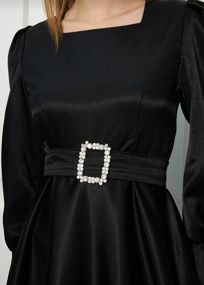 Siyah saten elbise - Görsel 2