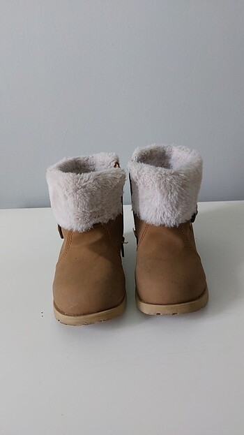 Lc waikiki kız çocuk bot
