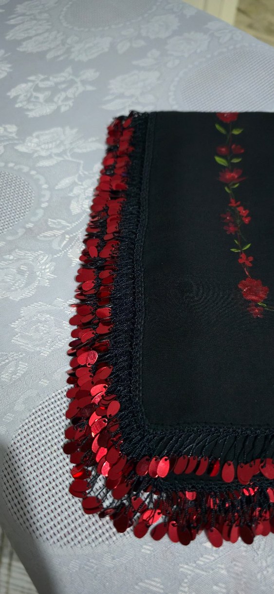 Kırmızı pullu yazma - Görsel 2