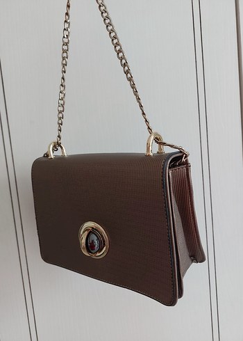 Zincir Detaylı Kahverengi Kadın Çanta - Görsel 6