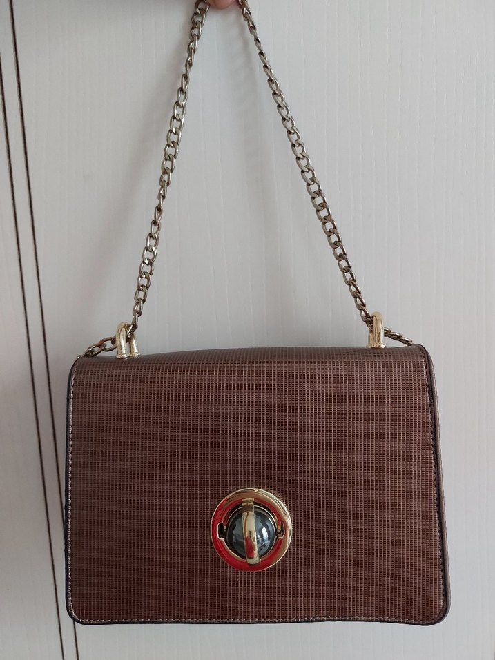 Zincir Detaylı Kahverengi Kadın Çanta - Görsel 5