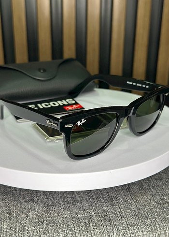 Ray-Ban 2140 50/22 wayfarer