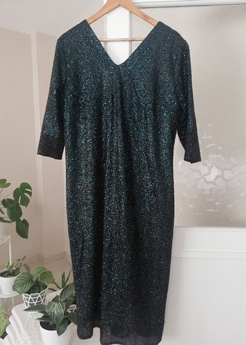 V Yaka Simli Payet Abiye Elbise - Görsel 5