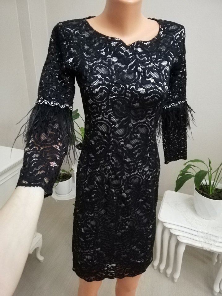 Dantel Detaylı Siyah Kısa Abiye Elbise - Görsel 2
