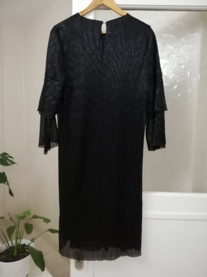 Piliseli simli parlak Kısa Midi Elbise - Görsel 3