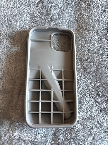 iphone 15 lipgloss tutacakli kilif - Görsel 2