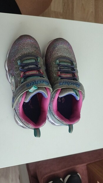 28 Beden Skechers ışıklı yakkabı