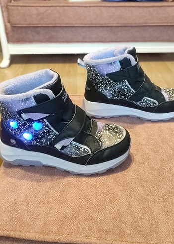 Kız Çocuk Siyah Skechers Su Geçirmez Spor Ayakkabı - Görsel 2