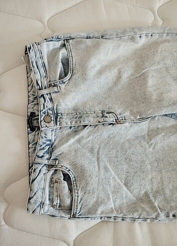 xl Beden mavi Renk TRENDYOLMİLLA Mavi yırtmaçlı jeans