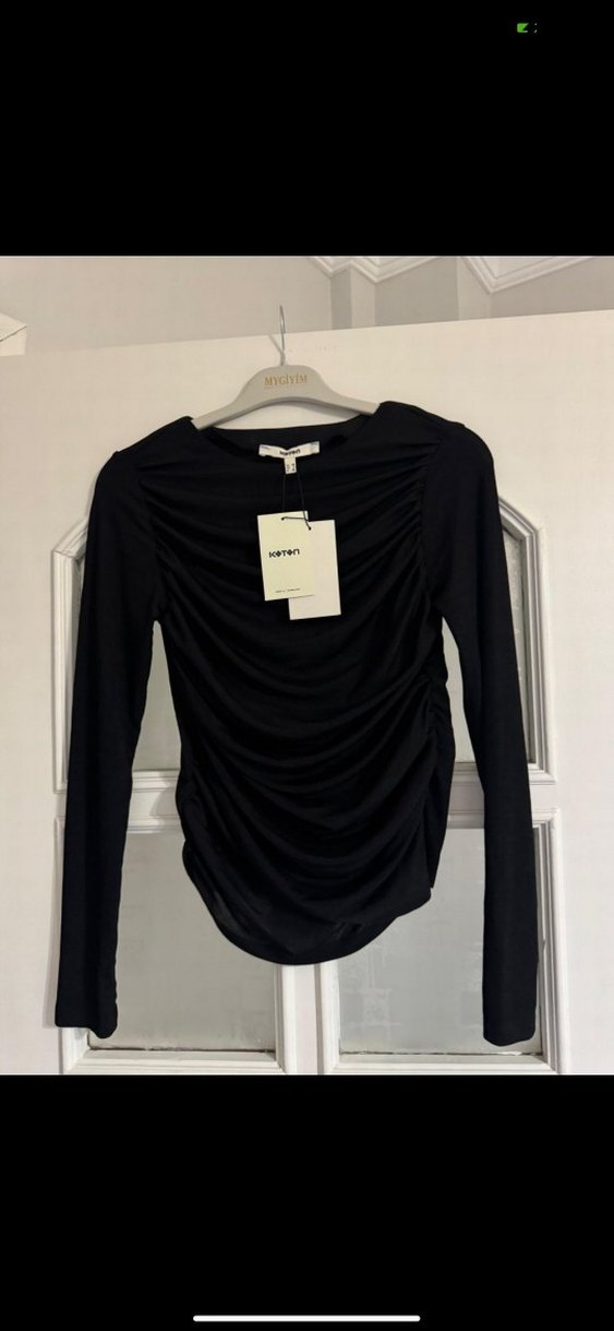 Uzun Kollu Siyah Drapeli Kadın Bluz - Görsel 2