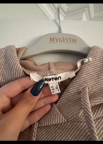 Bej Kısa Kollu Kapüşonlu Sweat - Görsel 3