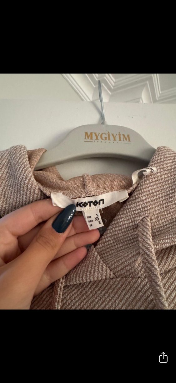 Bej Kısa Kollu Kapüşonlu Sweat - Görsel 3