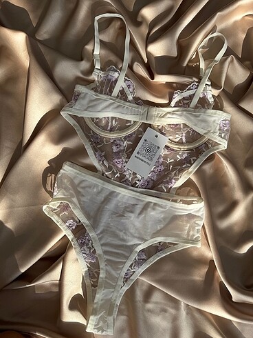 Diğer Lily Purple Bodysuit