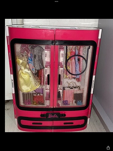 Barbie dolap orj