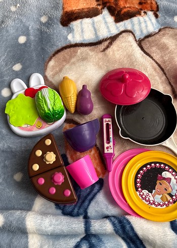 barbie evcilik mutfak seti - Görsel 2