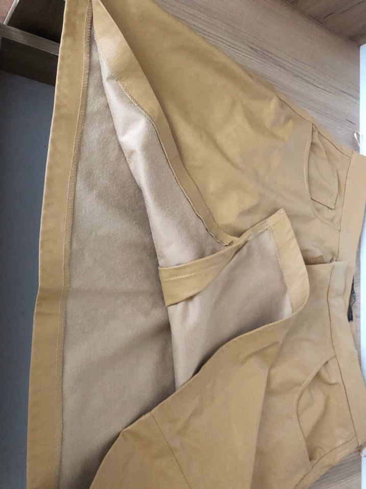 Bej Kadın Deri Midi Şort - Görsel 2