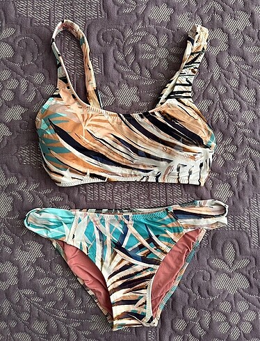36 Beden çeşitli Renk Dagi Bikini
