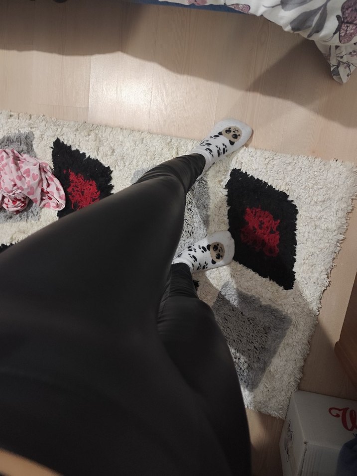 Siyah Deri Kadın tayıt - Görsel 2