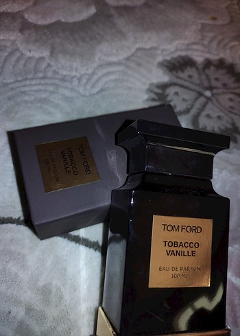 Tom Ford Tobacco Vanille Erkek Parfümü 100 ml