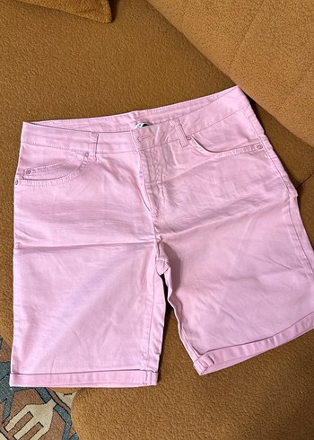 LC Waikiki l