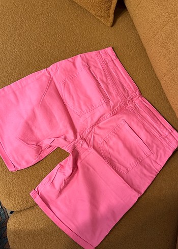 Pembe Mini Kadın Bermuda Şort hiç giyilmemiştir. - Görsel 2