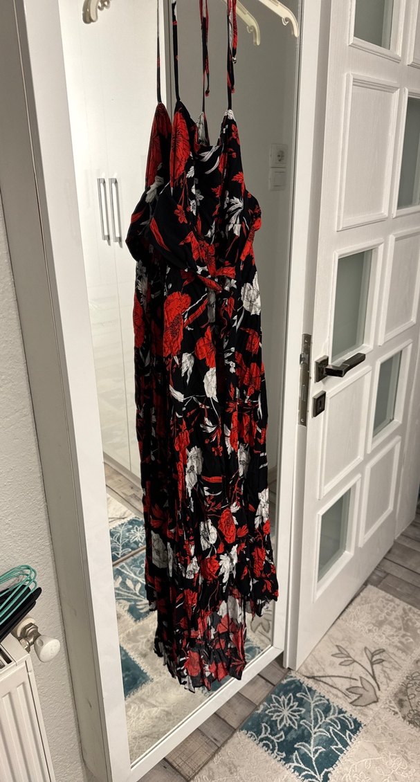 Kırmızı Çiçek Desenli elbise - Görsel 5