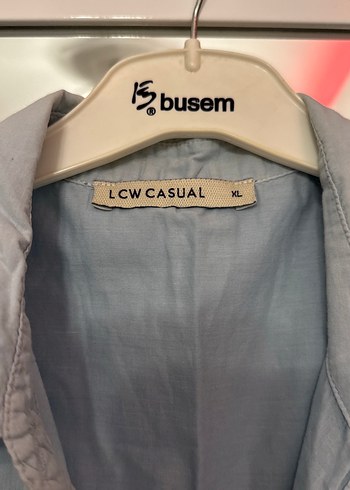 Gri Denim Kolsuz Düğmeli Gömlek - Görsel 2